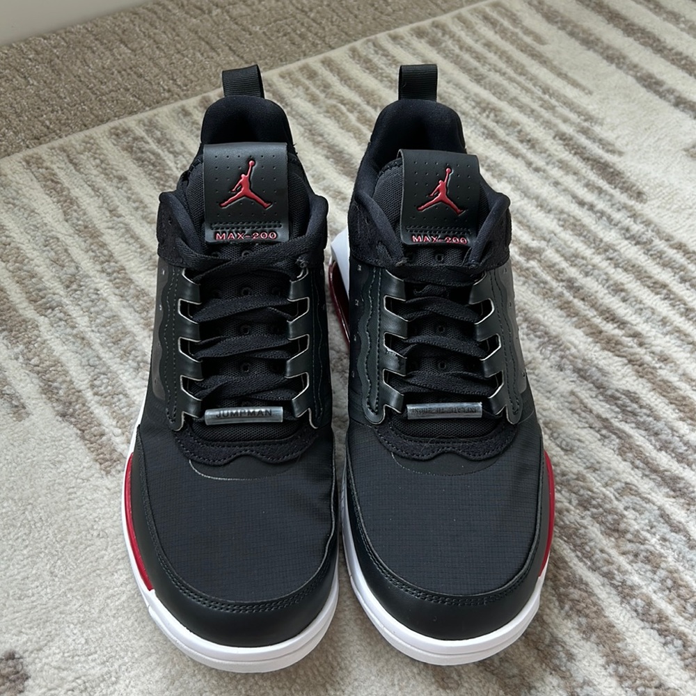 Jordan Air Max 200
